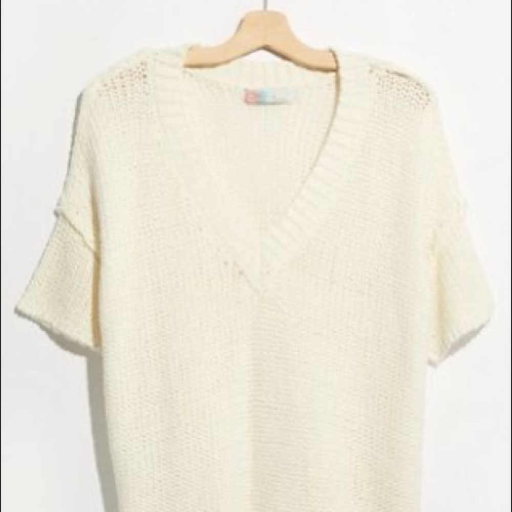 Free people sweater top never worn size xs tags on